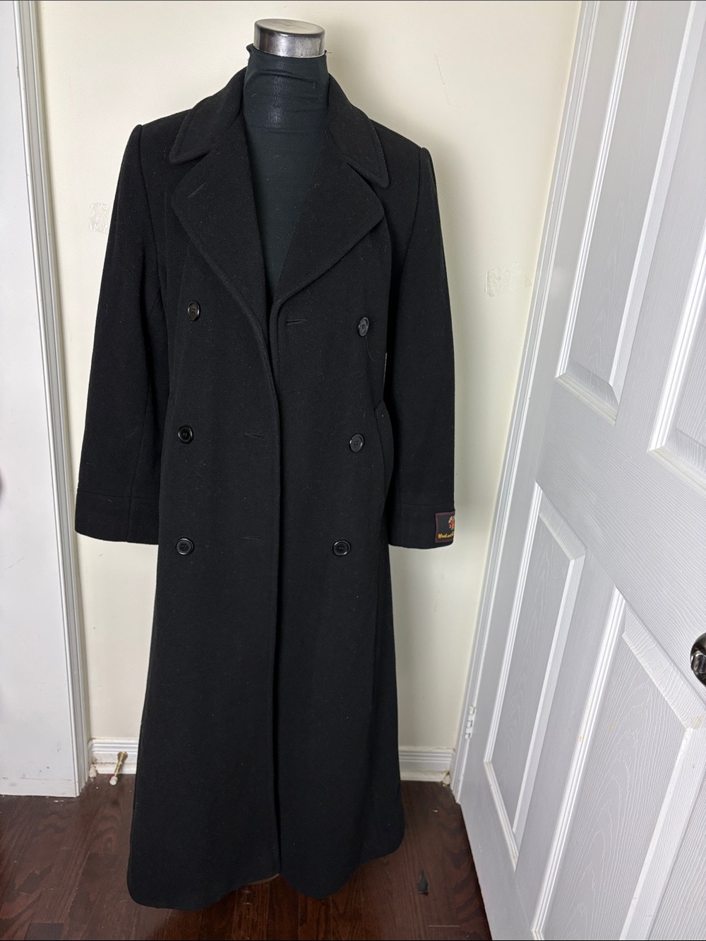 Vintage Women’s Long Black Double-Breasted Shoulder Padded Trench Coat